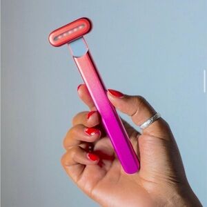 Solawave Limited Edition Advanced Skincare Wand- Sunset